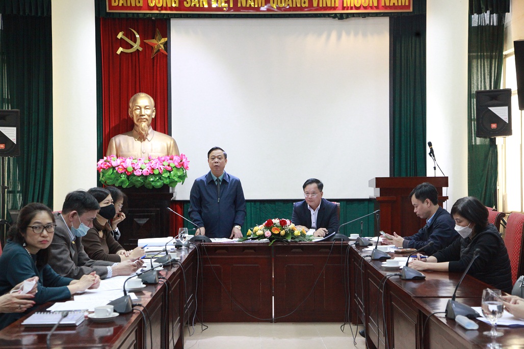 Phó Tổng cục trưởng Tổng cục Du lịch Phạm Văn Thủy phát biểu tại hội nghị